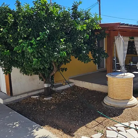 Dependance Дом отдыха Таранто